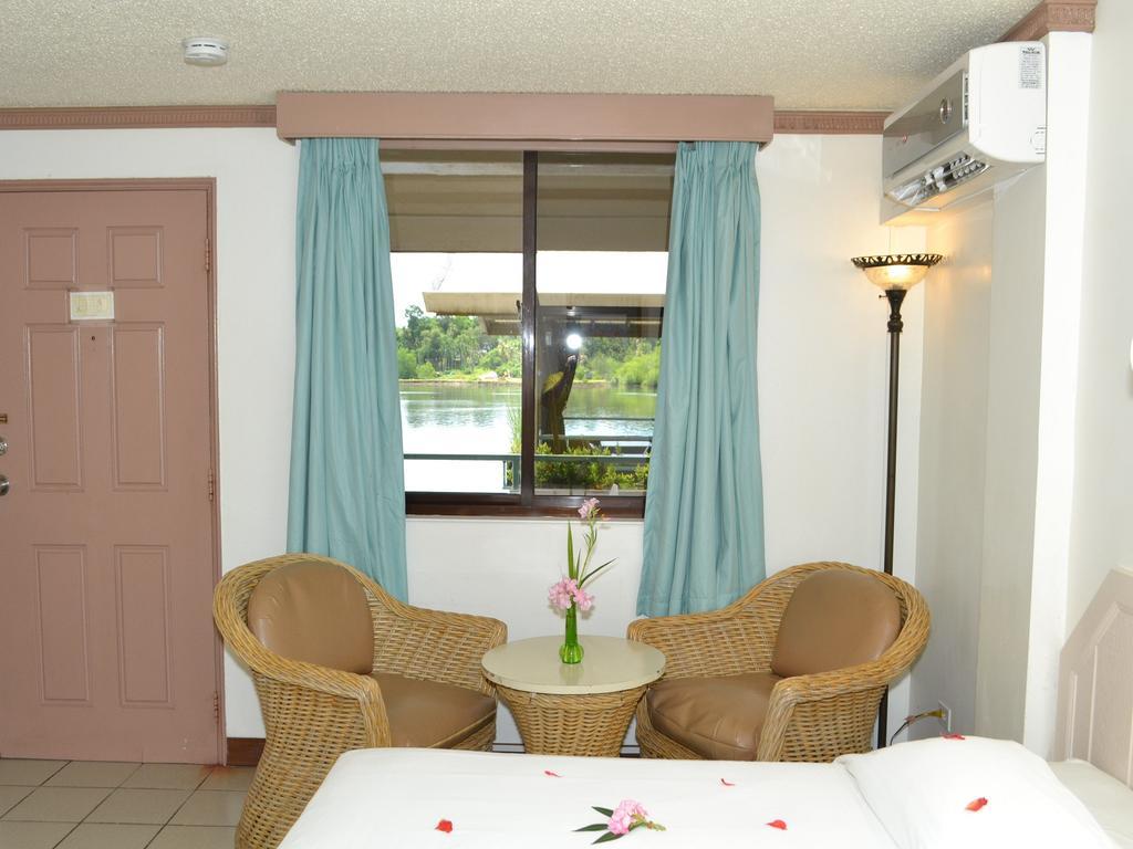 Hotel West Plaza By The Sea Koror Exterior foto